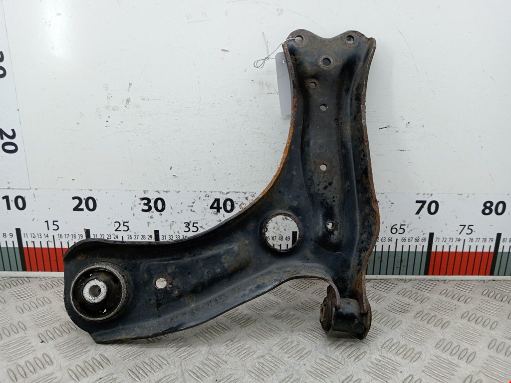 Рычаг передний правый SKODA Fabia MK2 5J 2007-2014