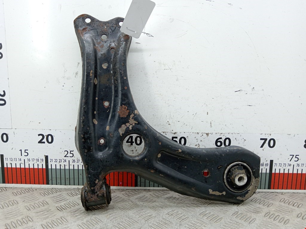 Рычаг передний правый SKODA Fabia MK2 5J 2007-2014