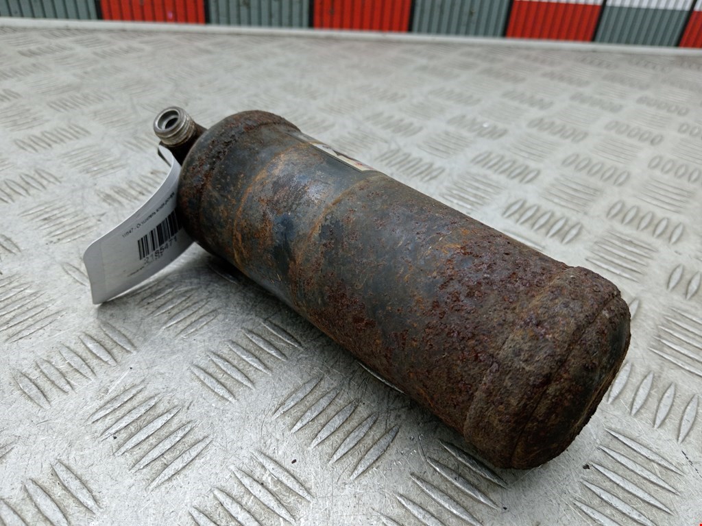 Осушитель системы кондиционирования (кондиционера) MITSUBISHI L200 K6,K7 1996-2006