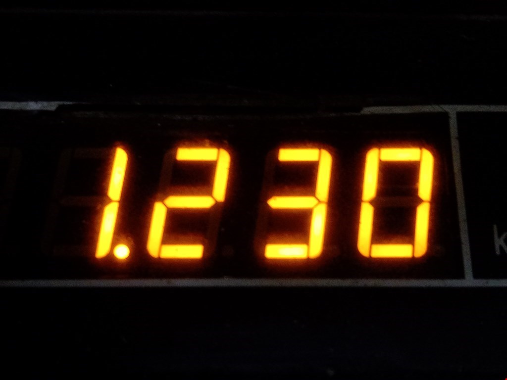 Вентилятор радиатора кондиционера MAZDA Demio DW 1996-2002