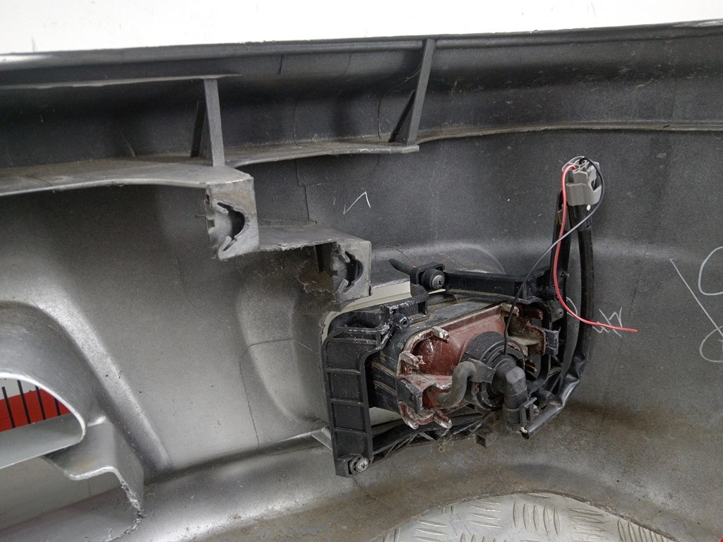 Бампер передний MAZDA Demio DW 1996-2002