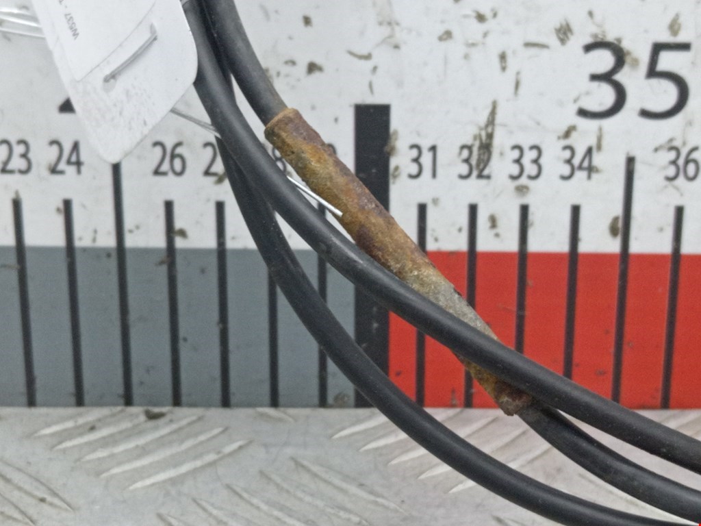 Трос открывания капота SUBARU Forester II 2002-2008