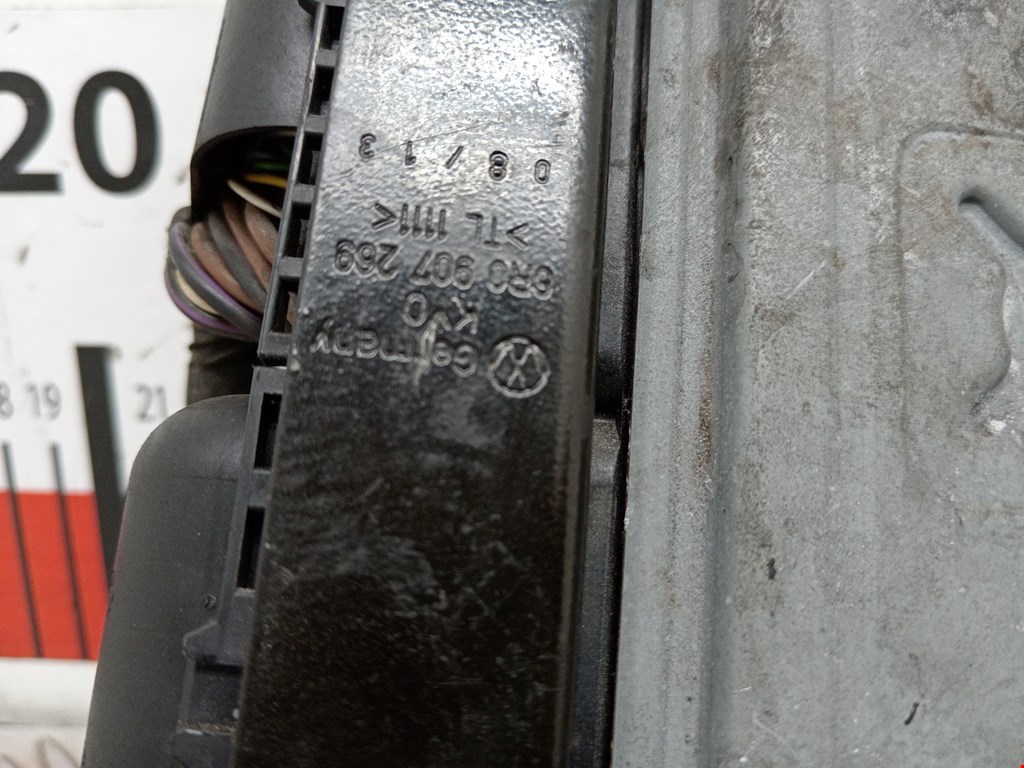 Блок управления двигателя (ЭБУ) SKODA Fabia MK2 5J 2007-2014