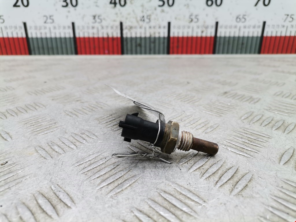 Датчик температуры охлаждающей жидкости Opel Astra H (2004-2014)