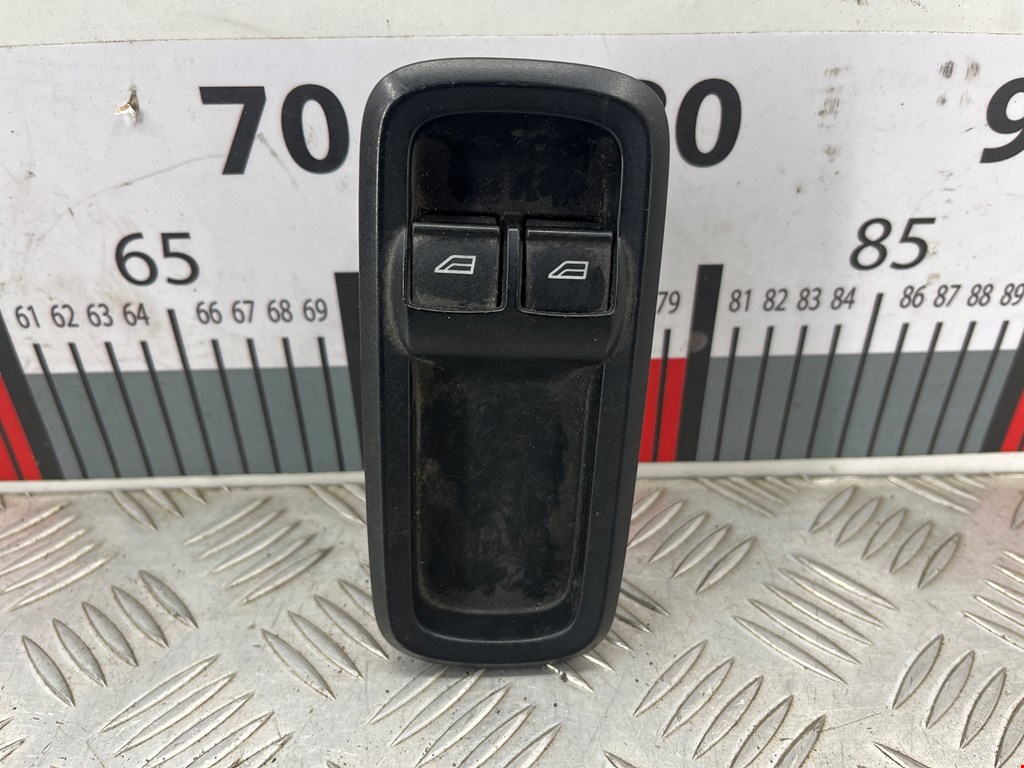 Блок управления стеклоподъемниками FORD Fiesta 2008-2012