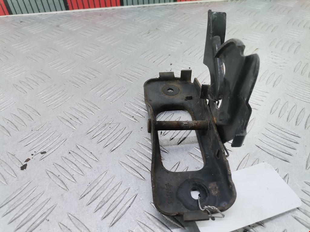 Замок капота CHRYSLER PT Cruser 2000-2010