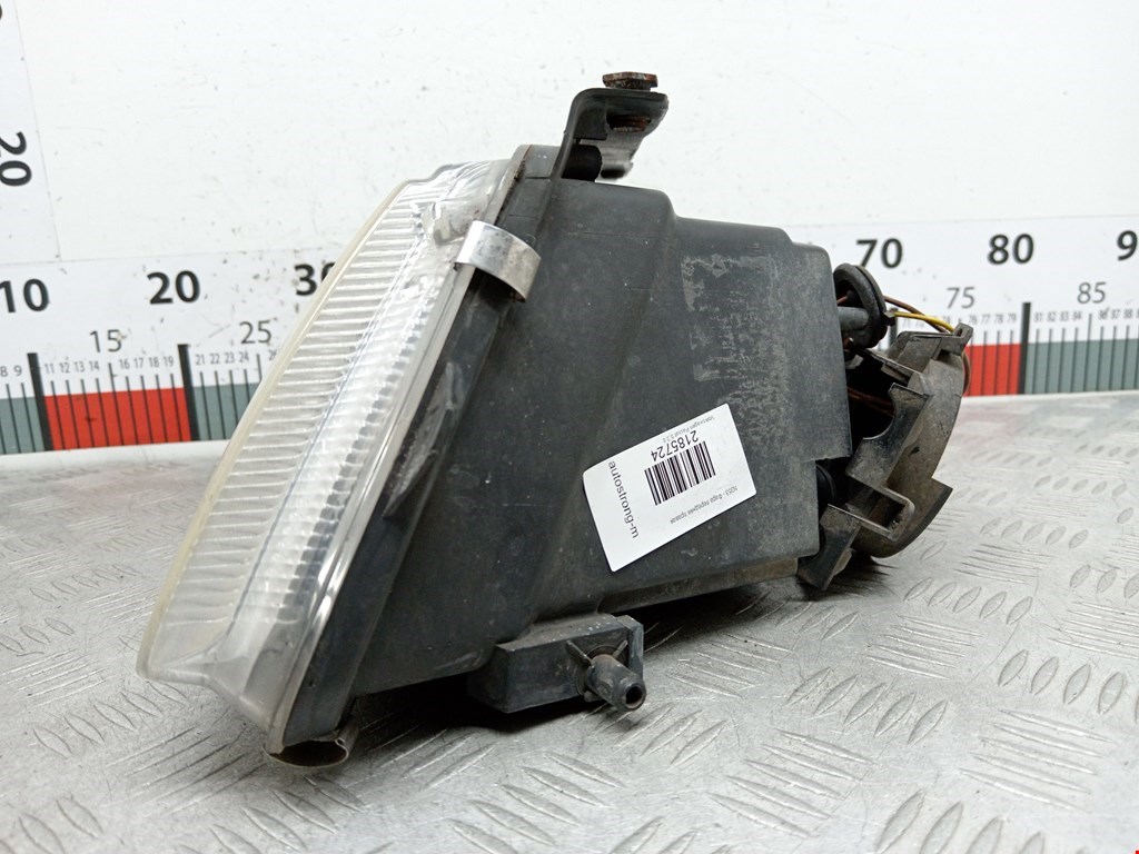 Фара правая VOLKSWAGEN Passat B5 1997-2005