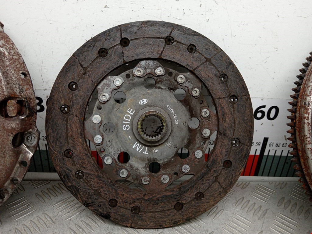 Маховик (демпфер сцепления) KIA Carens 2006-2012