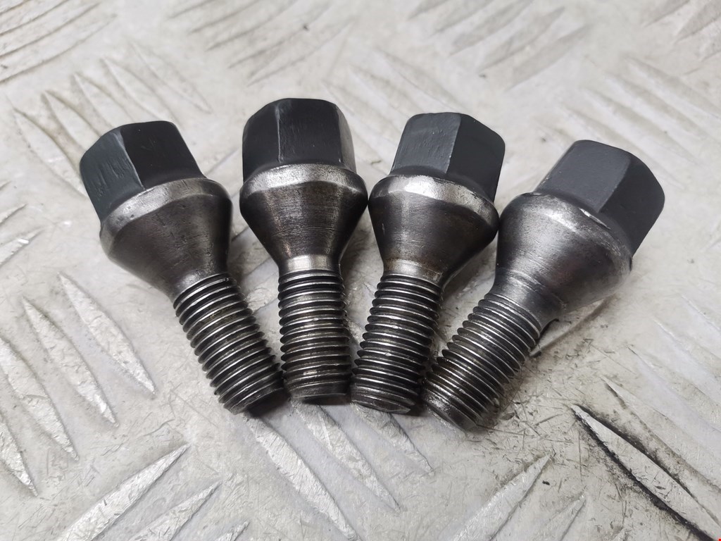 Болты DACIA Logan II 2014-2020