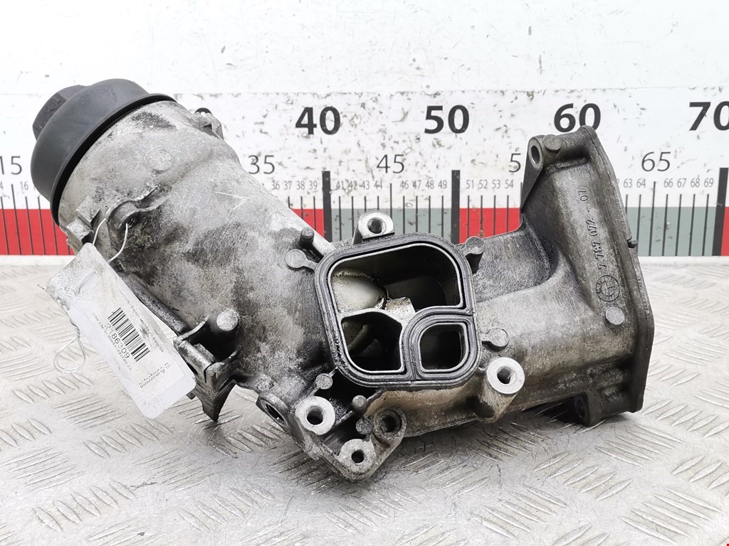 Корпус масляного фильтра BMW 3er E90/E91 2005-2012