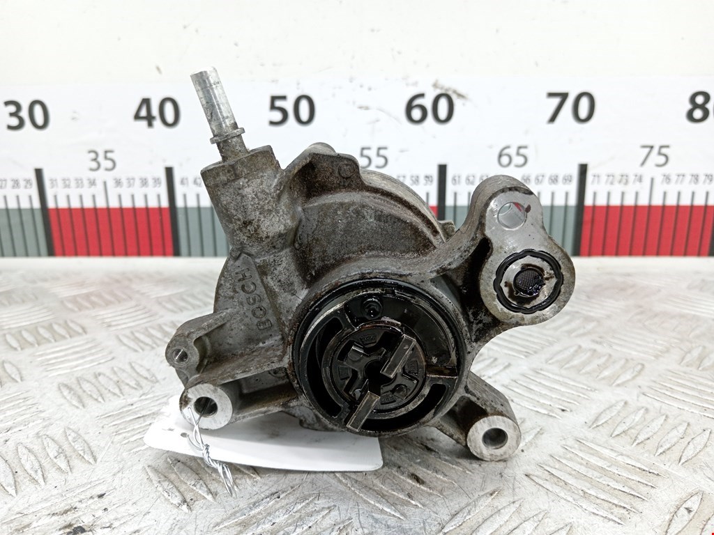 Насос вакуумный Ford Focus 2 (2004-2011)