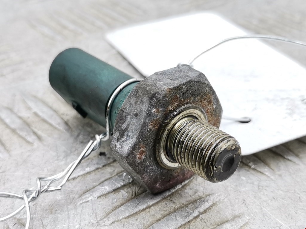 Датчик давления масла Skoda Fabia 1 (1999-2007)