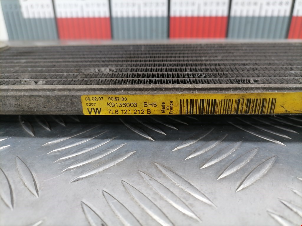 Радиатор топливный AUDI Q7 I 2006-2015