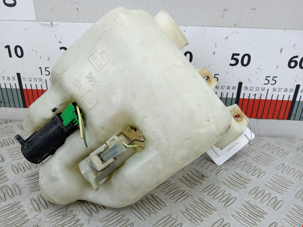 Бачок омывателя SUBARU Forester I 1997-2002