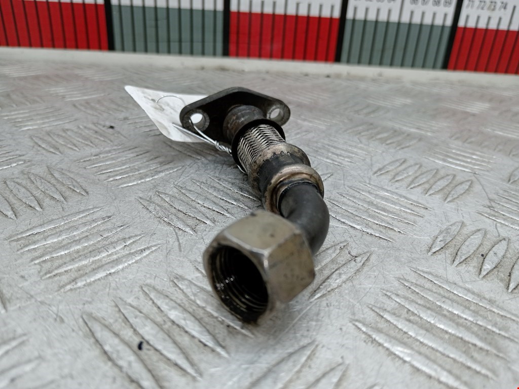 Трубка нагнетателя VOLKSWAGEN Passat B6 2005-2011