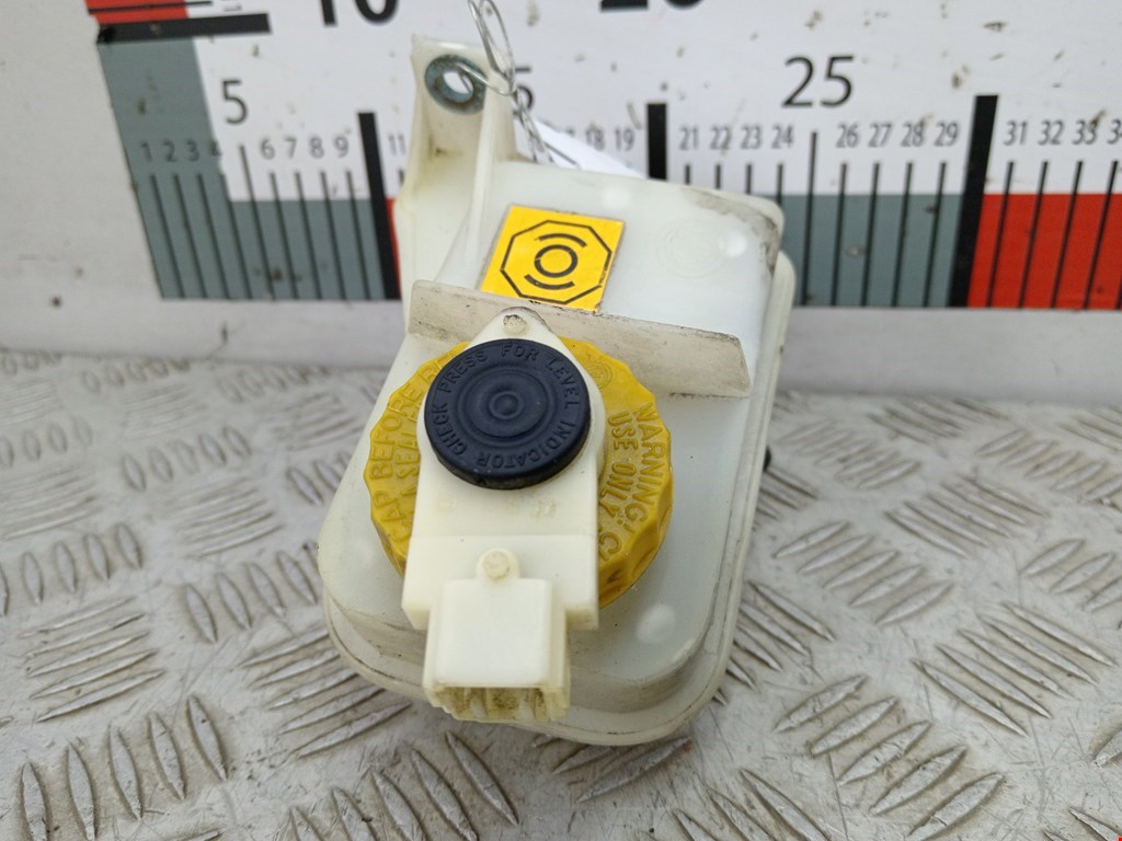 Бачок главного тормозного цилиндра ALFA ROMEO 156 1997-2007