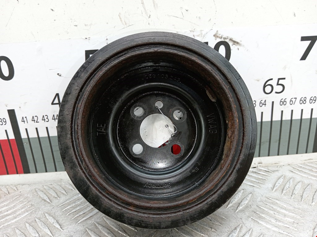 Шестерня коленвала (шкив) VOLKSWAGEN Passat B6 2005-2011