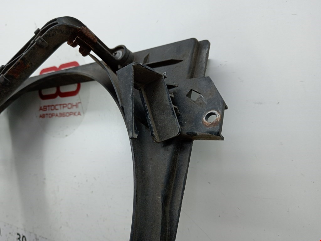 Диффузор (кожух) вентилятора VOLKSWAGEN Polo IV 2001-2009