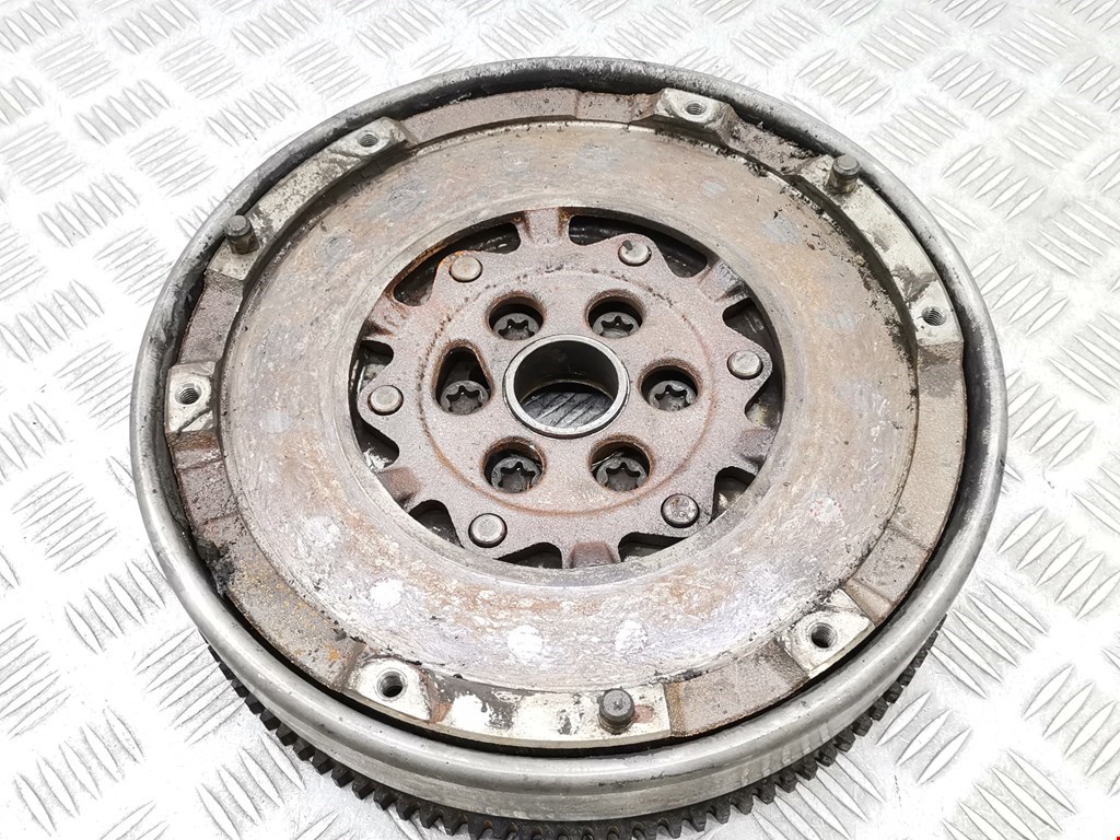 Маховик (демпфер сцепления) BMW 3er E90/E91 2005-2012