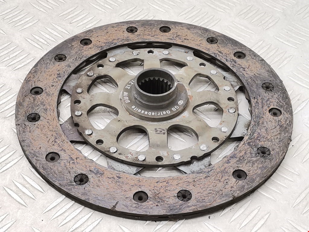 Маховик (демпфер сцепления) BMW 3er E90/E91 2005-2012