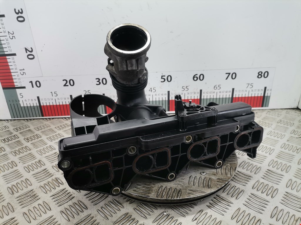 Коллектор впускной MERCEDES-BENZ C-Class C-klasse W204 2007-2015