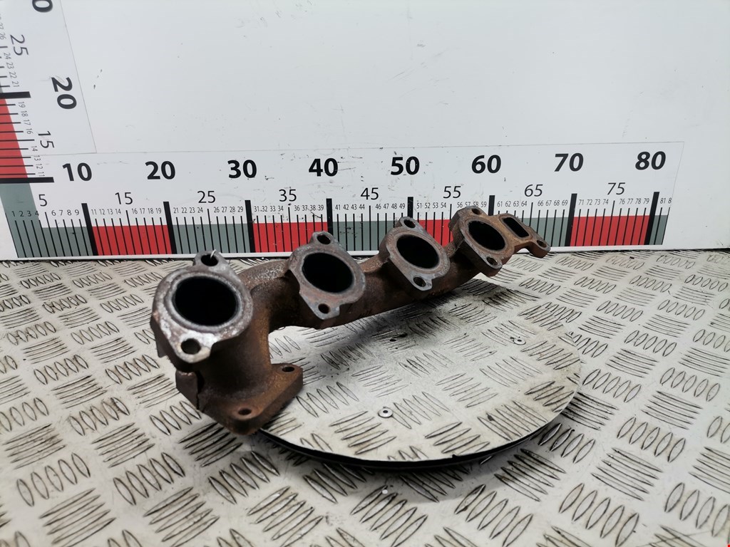 Коллектор выпускной MERCEDES-BENZ C-Class C-klasse W204 2007-2015