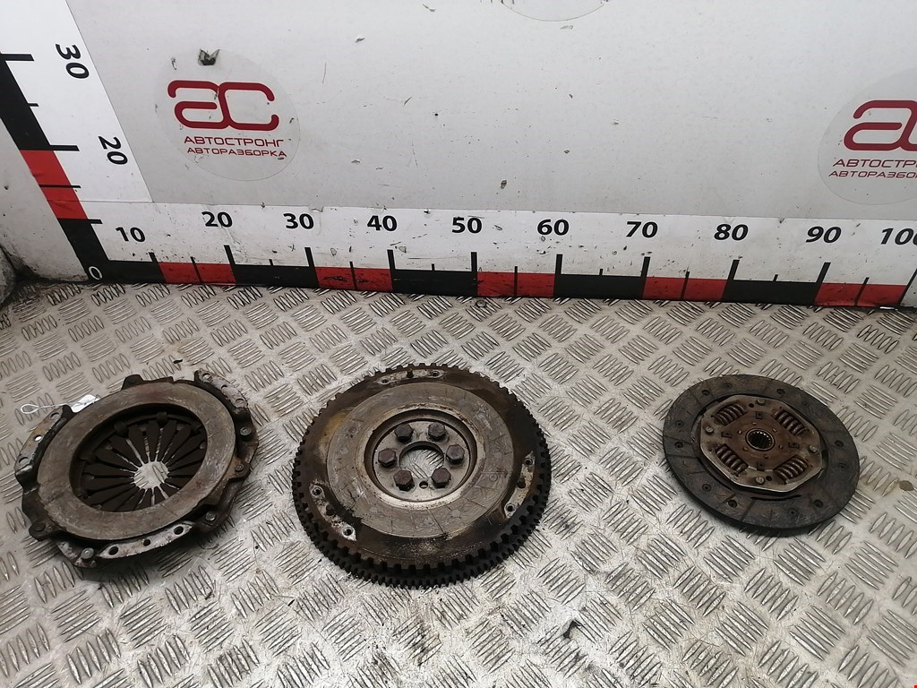 Маховик (демпфер сцепления) CITROEN C3 2002-2009