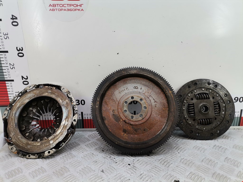 Маховик (демпфер сцепления) RENAULT Scenic II 2003-2010