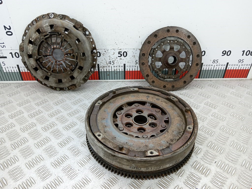 Маховик (демпфер сцепления) BMW 3er E90/E91 2005-2012