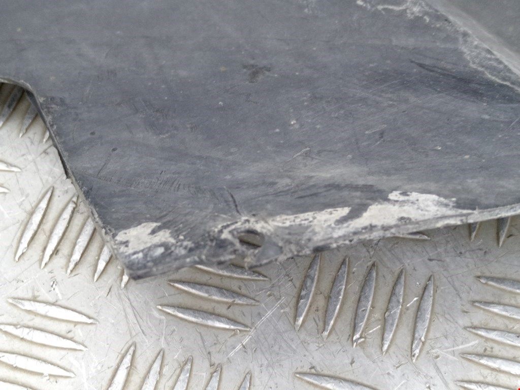 Юбка (губа) бампера задняя (заднего) VOLKSWAGEN Tiguan 2007-2016