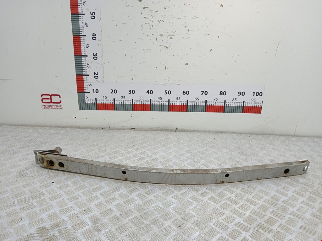 Усилитель переднего бампера (передний) NISSAN Primera P11 1996-2002