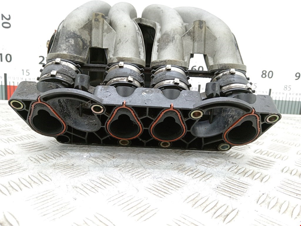 Коллектор впускной AUDI A4 B6 2001-2005