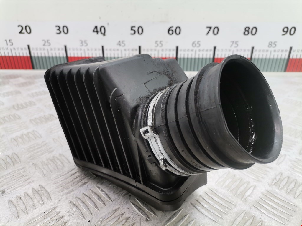 Резонатор воздушного фильтра MERCEDES-BENZ C-Class C-klasse W203 2000-2007