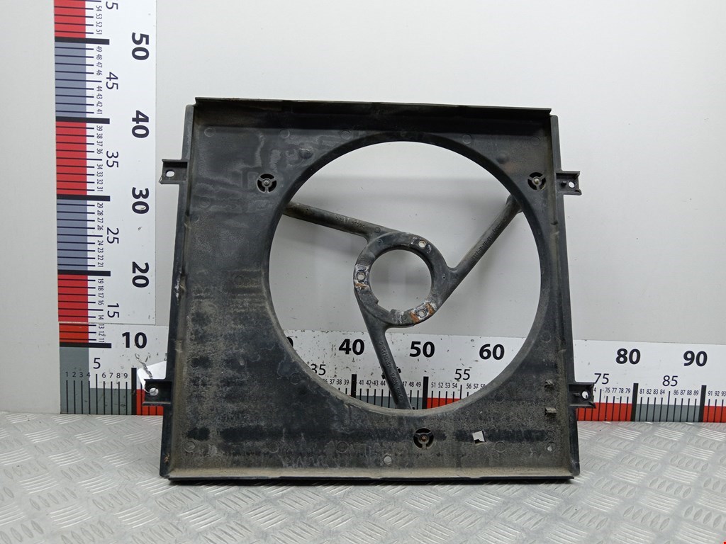 Диффузор (кожух) вентилятора VOLKSWAGEN Golf IV 1997-2003