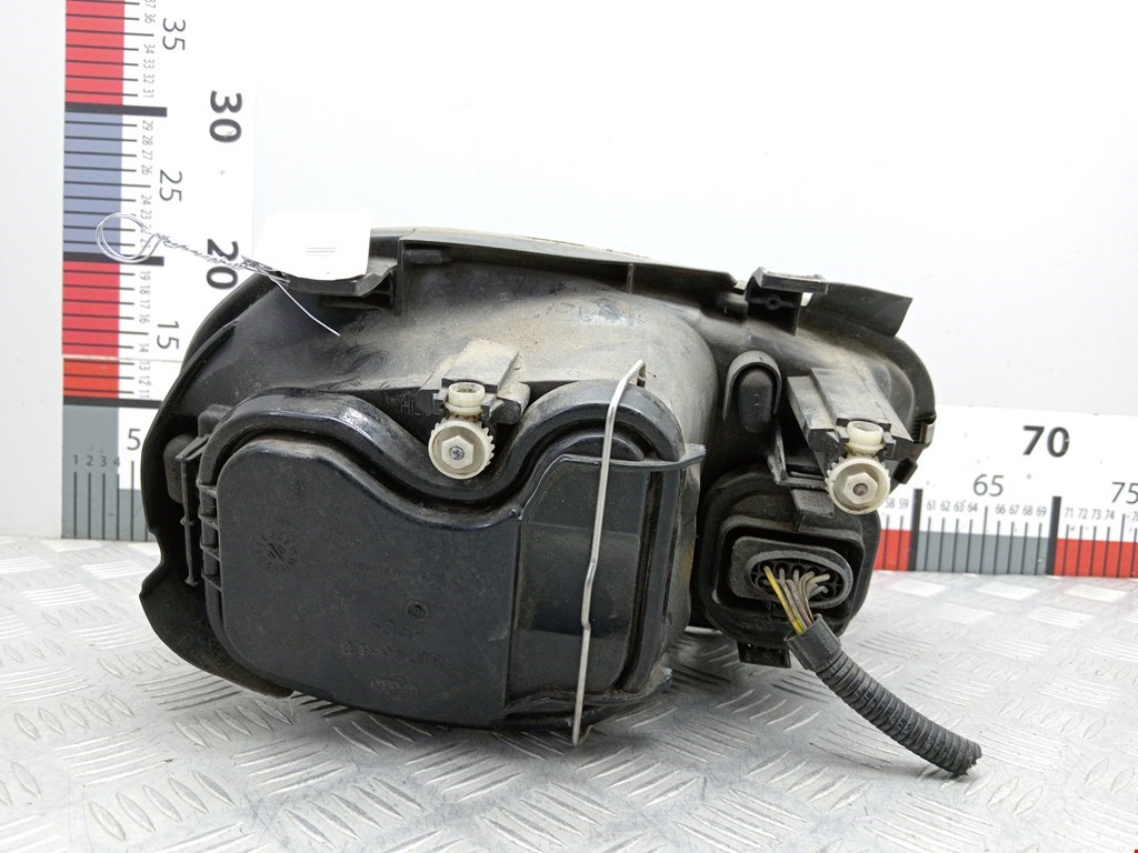 Фара левая VOLKSWAGEN Golf IV 1997-2003