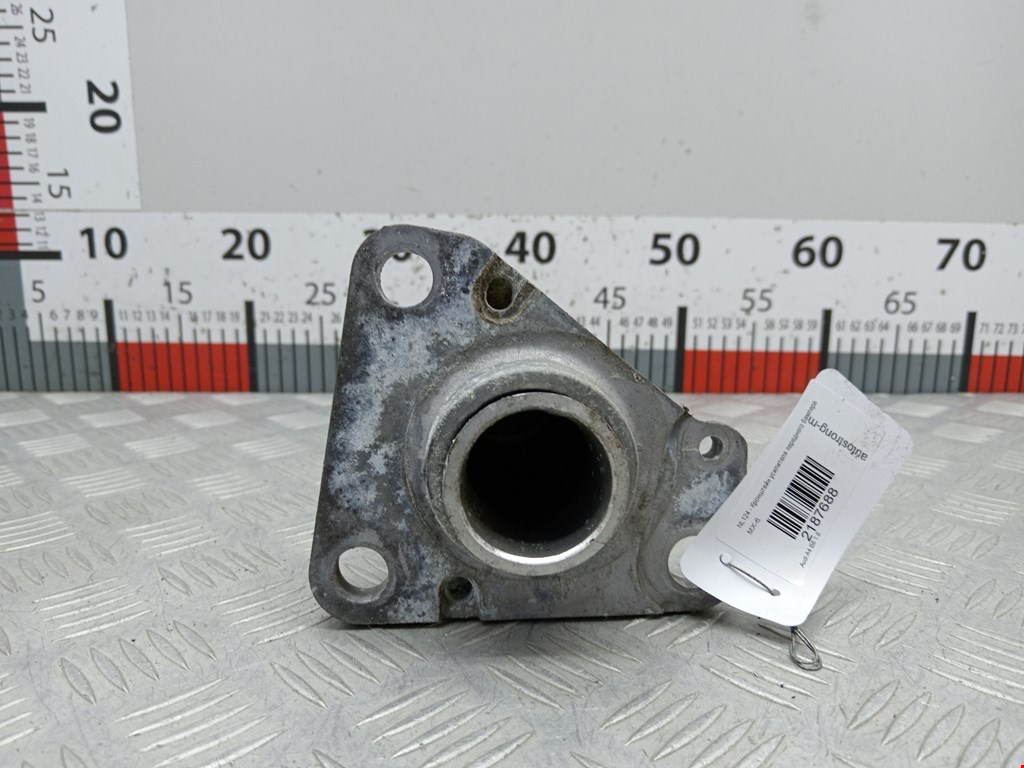 Отбойник бампера передний левый Audi A4 B6 (2000-2006)