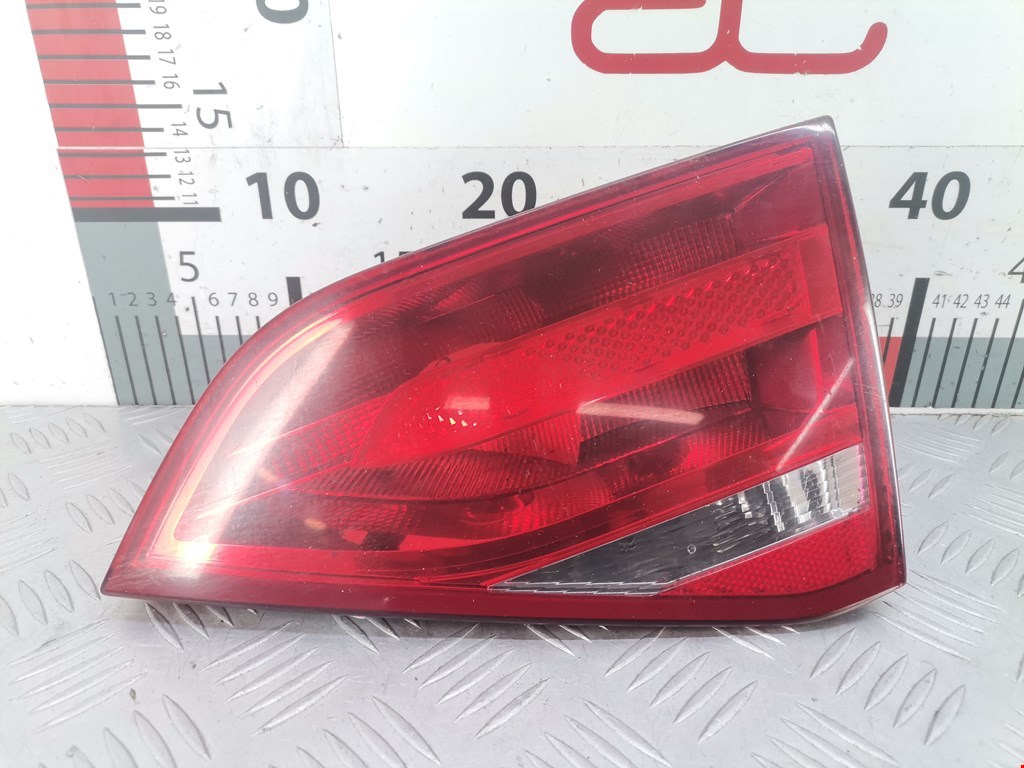 Фонарь задний внутренний правый AUDI A4 B8 2007-2015