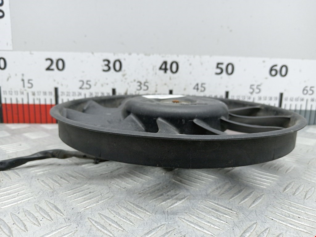 Вентилятор радиатора кондиционера AUDI A4 B6 2001-2005