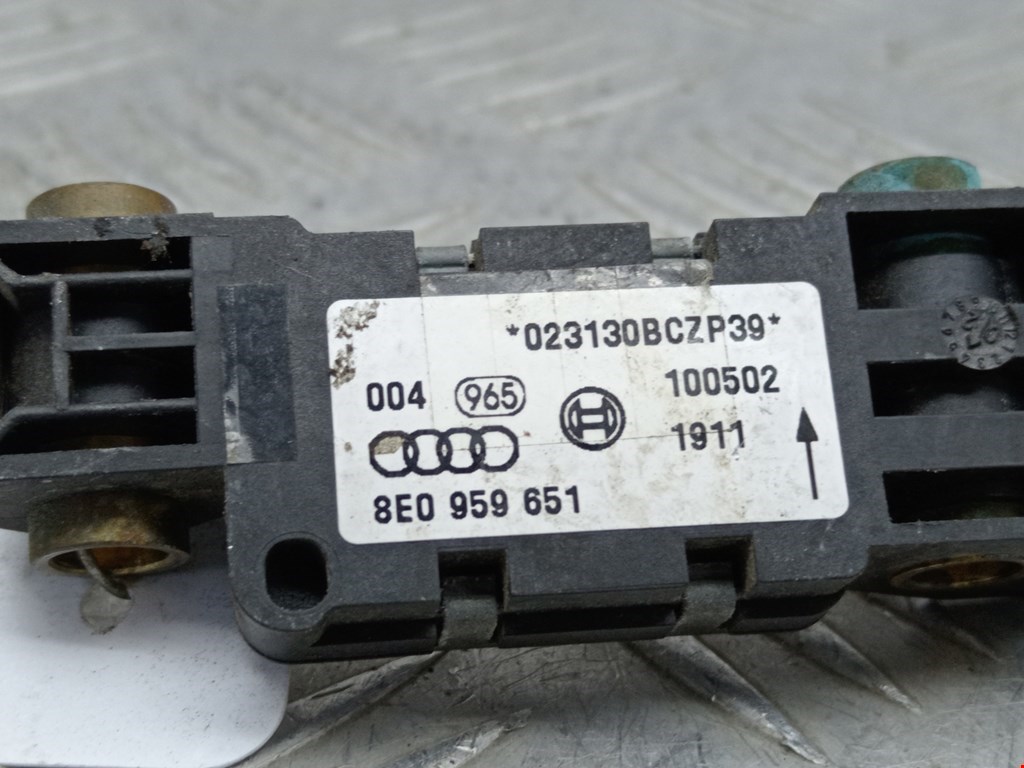 Датчик AIR BAG (подушек безопасности) AUDI A4 B6 2001-2005