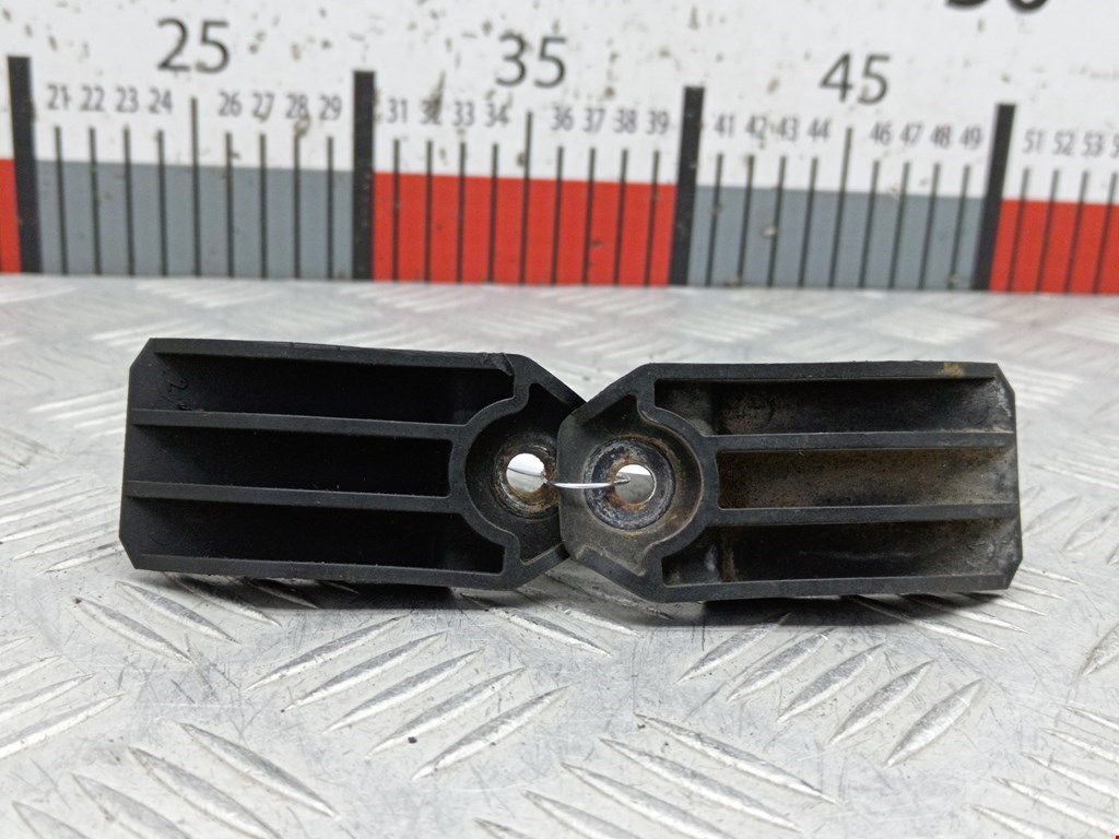 Кронштейн (крепление) радиатора BMW 5er 5 серия E39 1995-2004