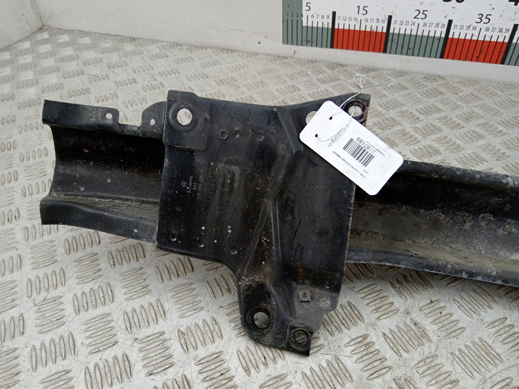 Усилитель переднего бампера (передний) VOLKSWAGEN Golf IV 1997-2003