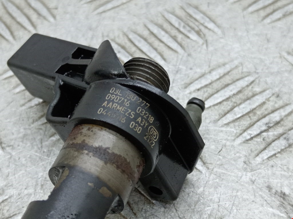 Форсунка дизельная электрическая VOLKSWAGEN Passat B6 2005-2011