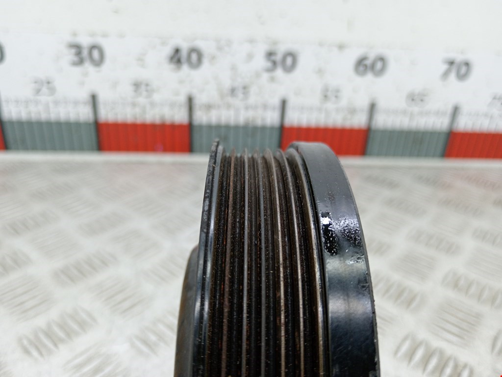 Шестерня коленвала (шкив) VOLKSWAGEN Passat B6 2005-2011