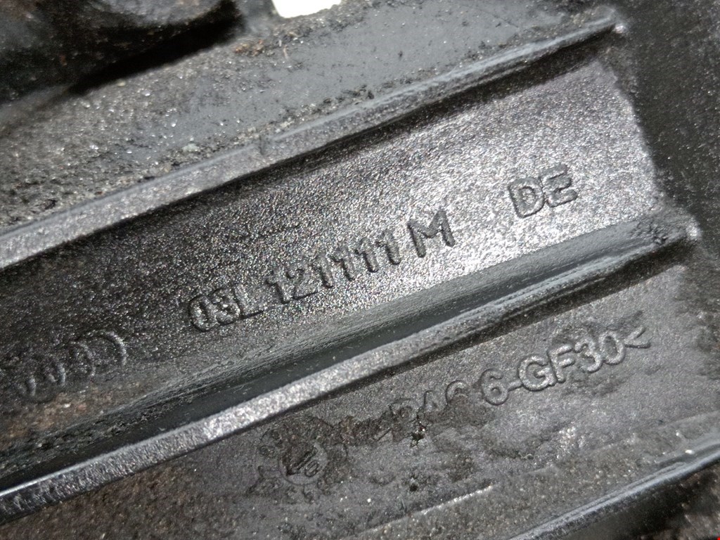 Корпус термостата VOLKSWAGEN Passat B6 2005-2011