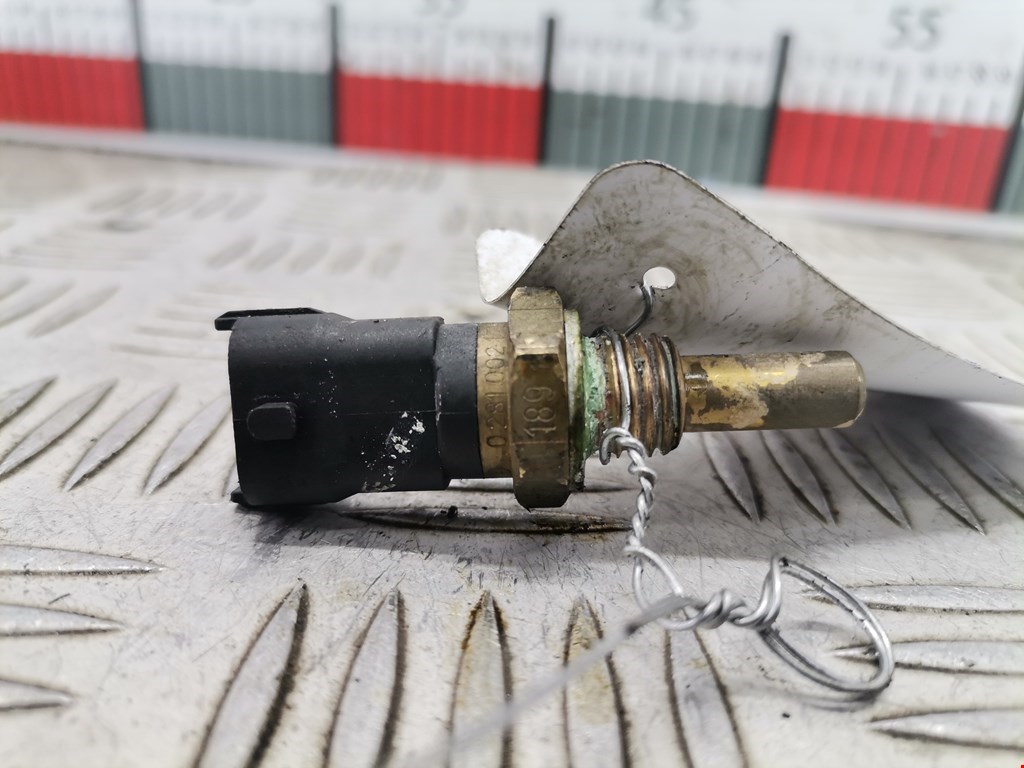 Датчик температуры охлаждающей жидкости Opel Omega B (1994-2004)