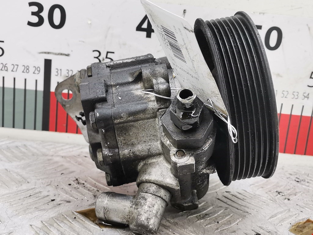 Насос гидроусилителя руля (ГУР) MERCEDES-BENZ CLS-Class C219 2004-2010