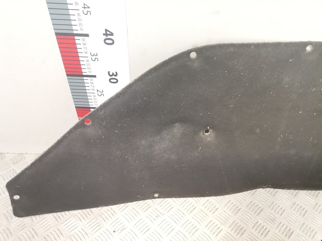 Шумоизоляция капота MERCEDES-BENZ R-Class W251 2005-2017