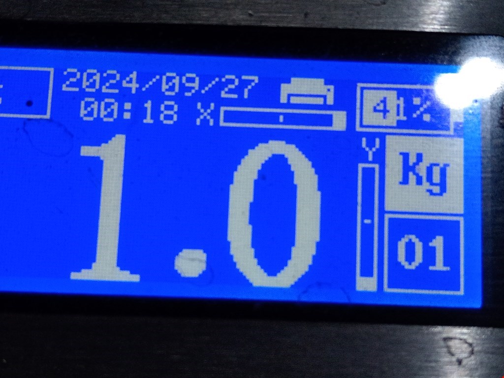 Кронштейн заднего бампера центральный MERCEDES-BENZ Sprinter 901-905/Classic 909 1995-2006