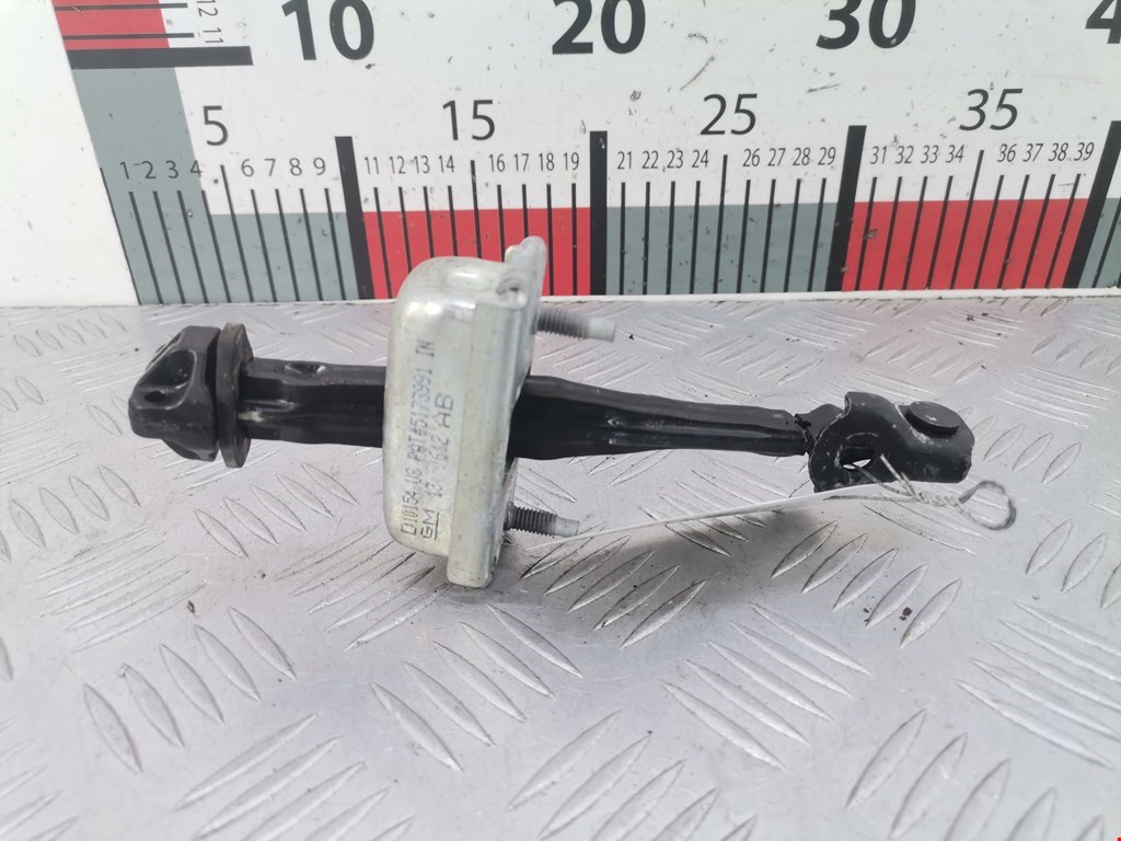 Ограничитель открывания двери OPEL Astra J 2009-2017