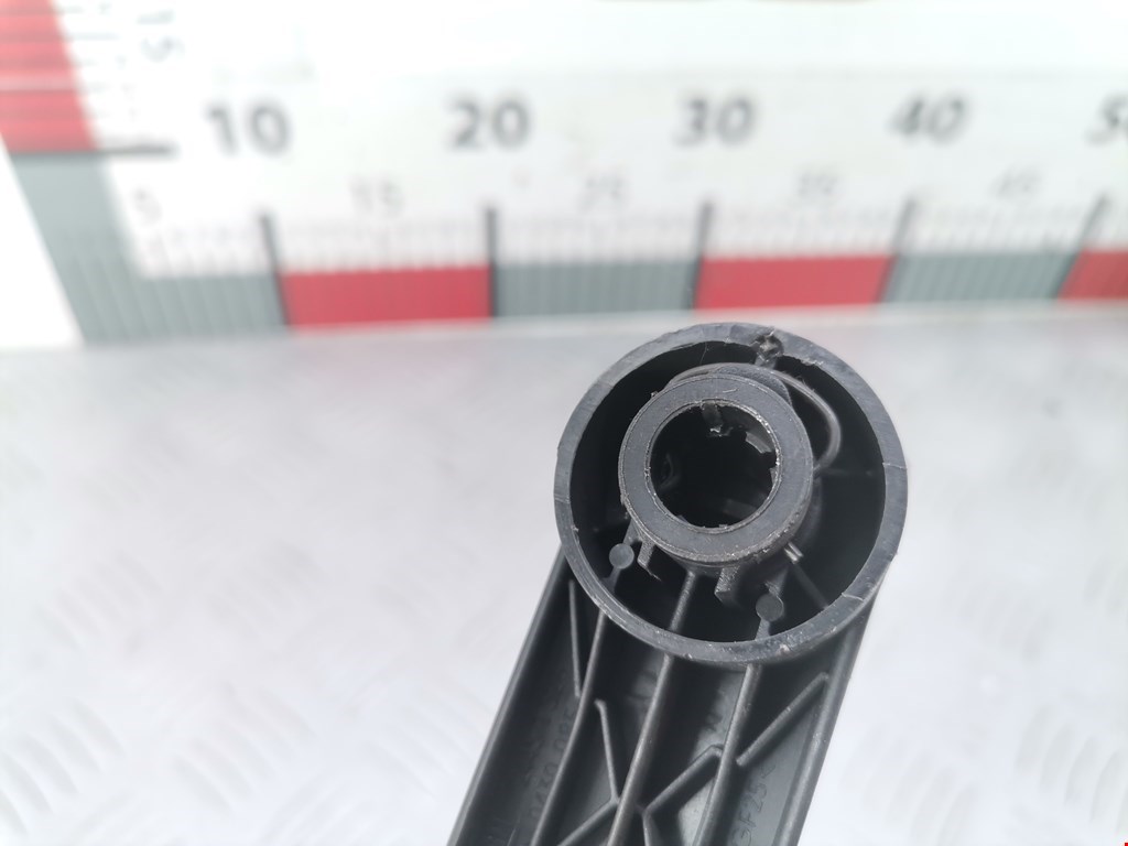 Ручка стеклоподъемника OPEL Astra J 2009-2017